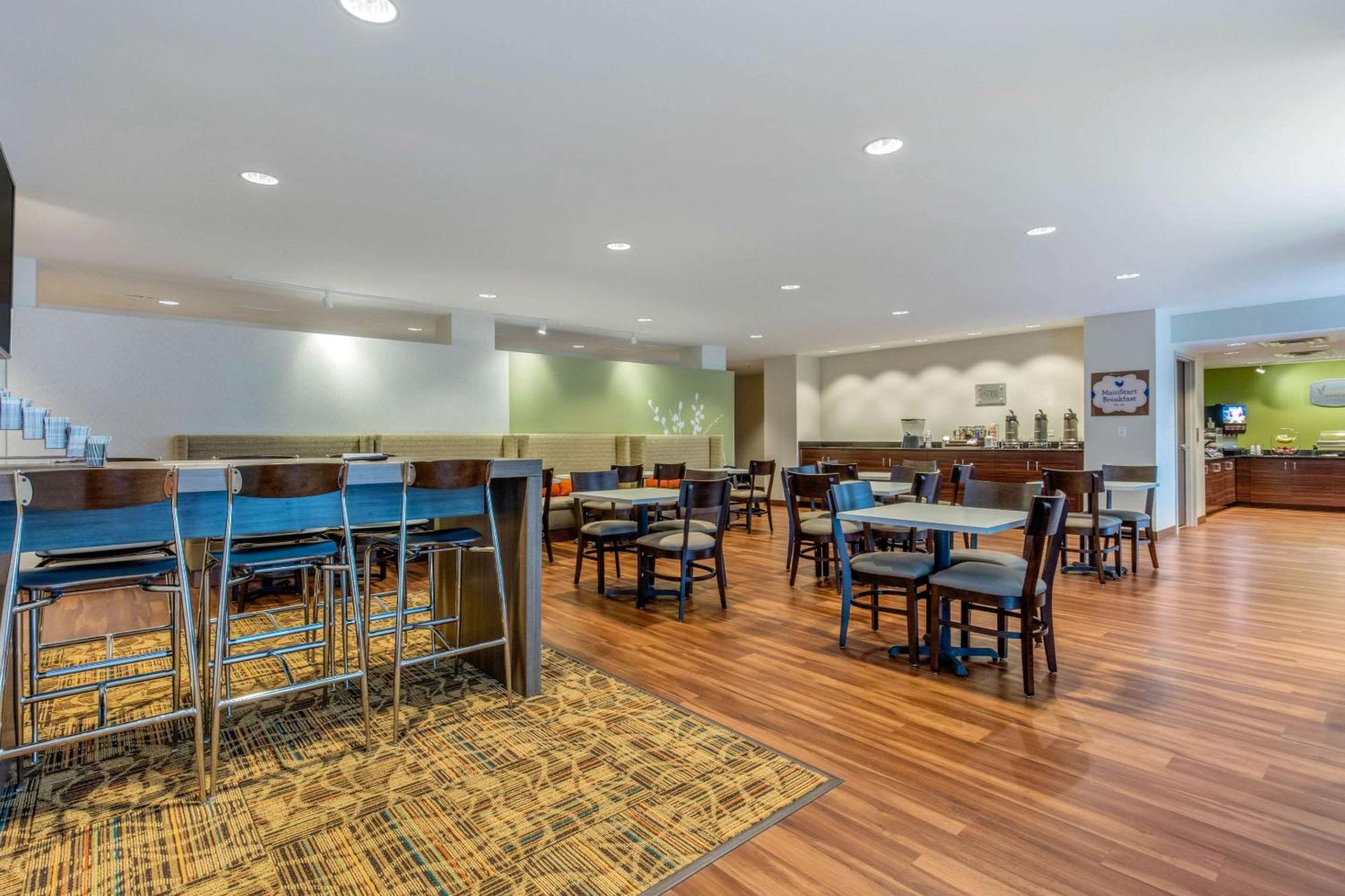Mainstay Suites St Louis Airport Bridgeton Exteriör bild