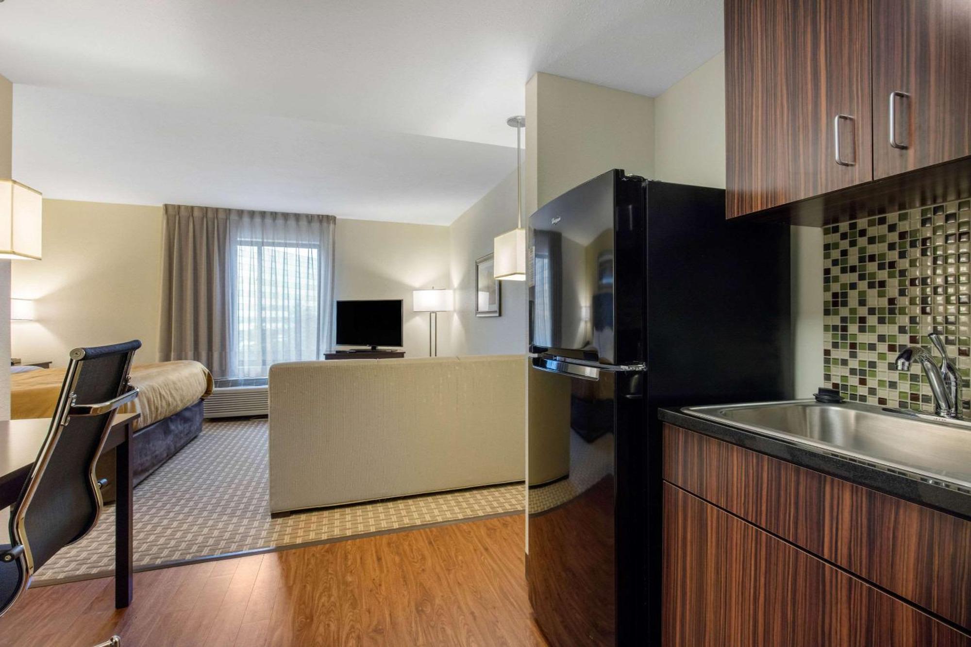 Mainstay Suites St Louis Airport Bridgeton Exteriör bild